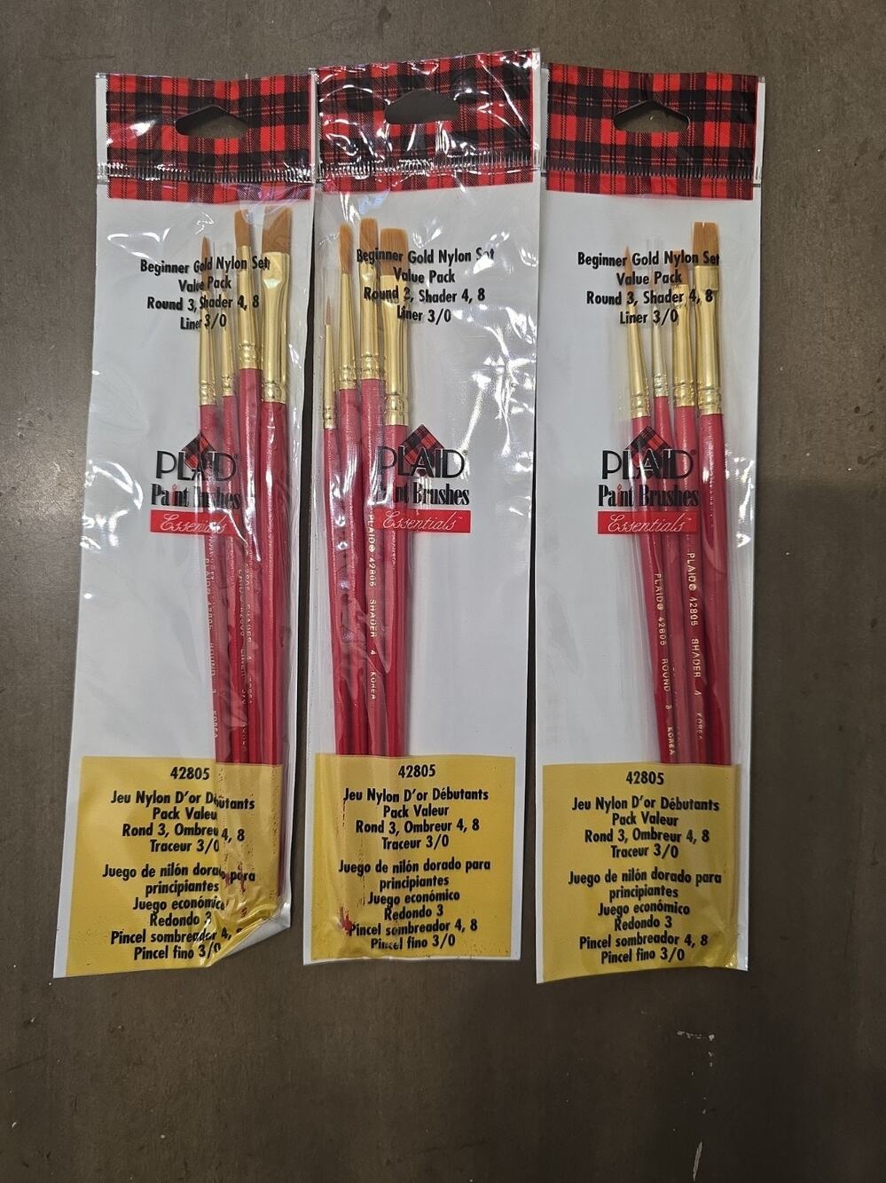 NOS Set Of 3 Plaid Paint Brush Essentials 42805 Pack Of 4 Round Shaders & Liner